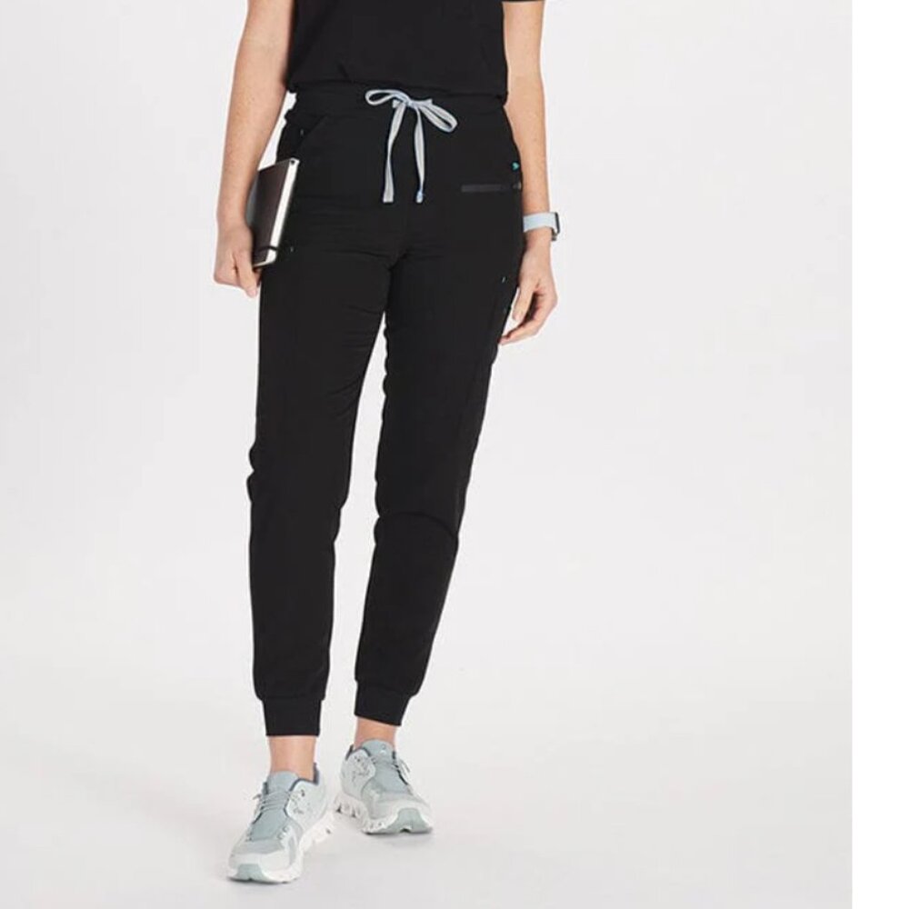Multi- Pocket Jogger Scrub Pant
